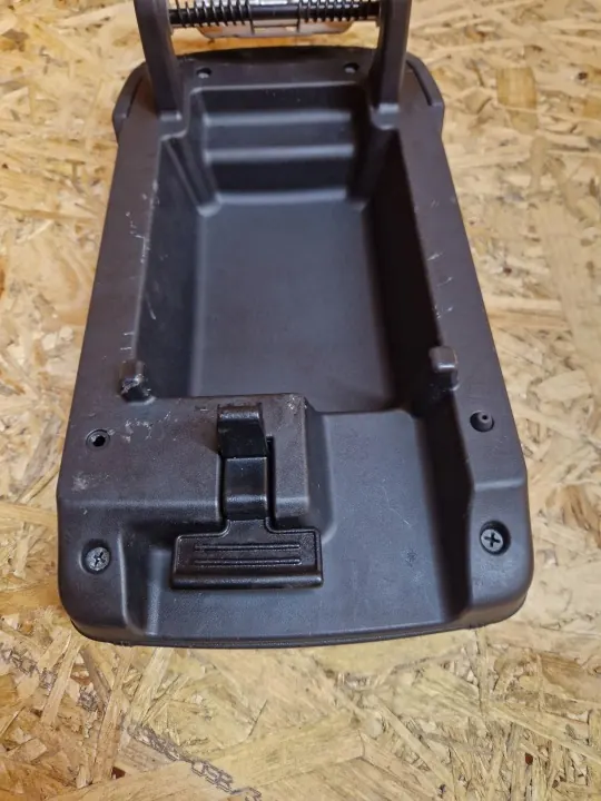 Reposabrazos consola SsangYong Tivoli OEM JOT21594 image 5