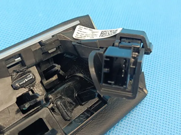 OEM 3J1858019 Cache Tableau de Bord VW Passat B9 image 8