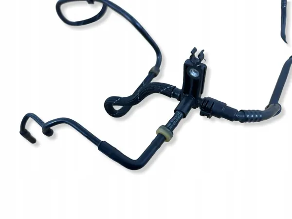 Rembekrachtingsslang OEM 03N129456 VW Passat B8 image 4