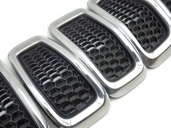 Grill JEEP CHEROKEE (KL) 2.0L diesel 2014 OEM 68138335AB image 10