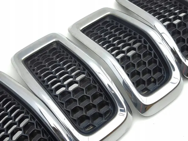 Grill JEEP CHEROKEE (KL) 2.0L diesel 2014 OEM 68138335AB image 8