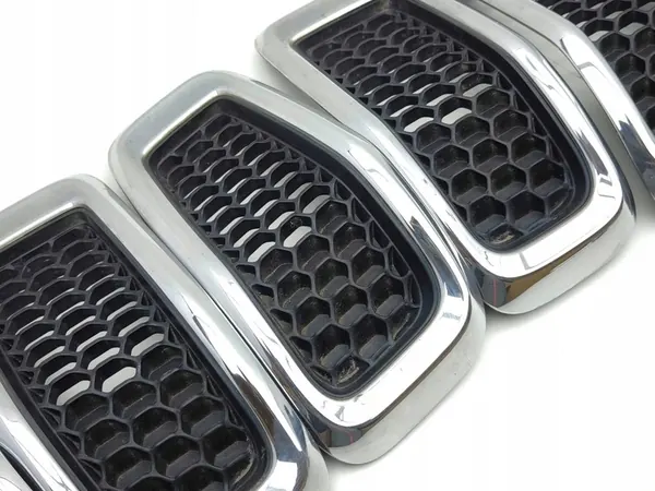 Grill JEEP CHEROKEE (KL) 2.0L diesel 2014 OEM 68138335AB image 9