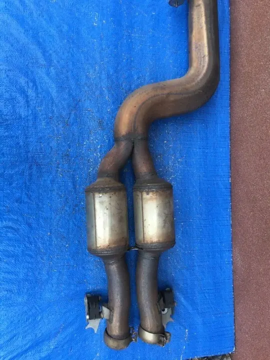 Catalyseur Gauche Droit OEM A2224903436 A2224903536 image 4