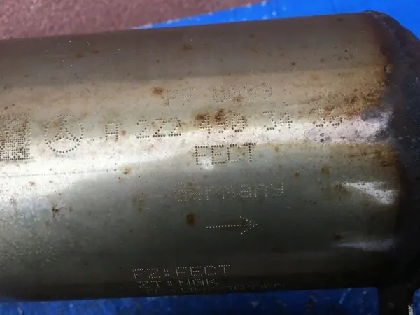 Catalyseur Gauche Droit OEM A2224903436 A2224903536 image 8