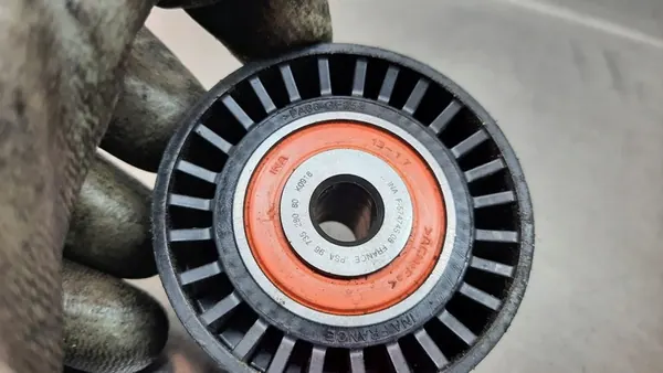 Spännare Tidsrem Pulley Citroen 9673528080 image 3