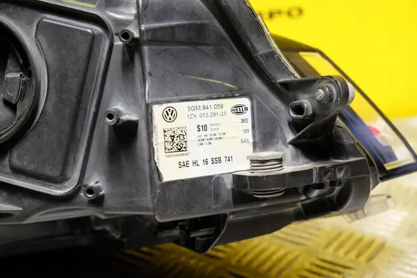 VW GOLF VII GTI 2018- FAROL LED ESQUERDO OEM image 9