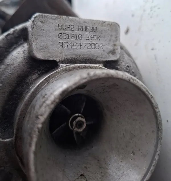 Turbocompresor Citroen Peugeot 1.4 HDI 9649472880 image 2