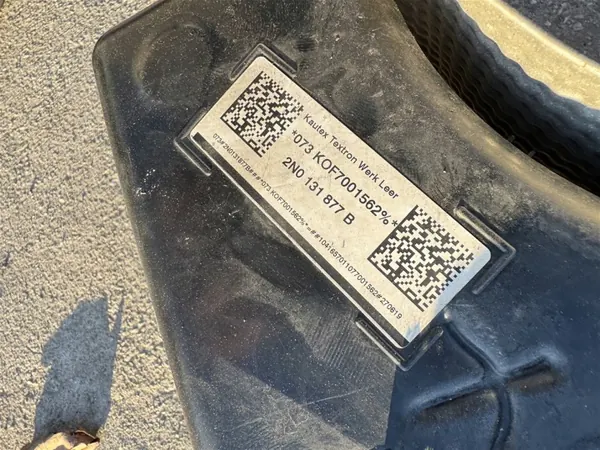 AdBlue-säiliöpumppu OEM 2N0131877B VW Crafter 2:lle image 7