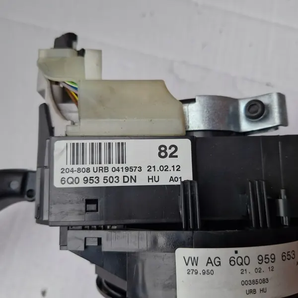 Gecombineerde Schakelaar Skoda Fabia II FL 1.6 TDI image 3