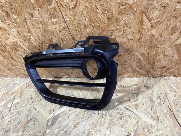 Left Black Matt Grille Frame Porsche Cayman 981 OEM image 3