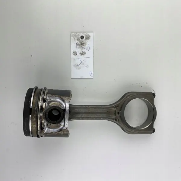 PEUGEOT CITROEN FORD 1.4 HDI Kolv + Stång image 3