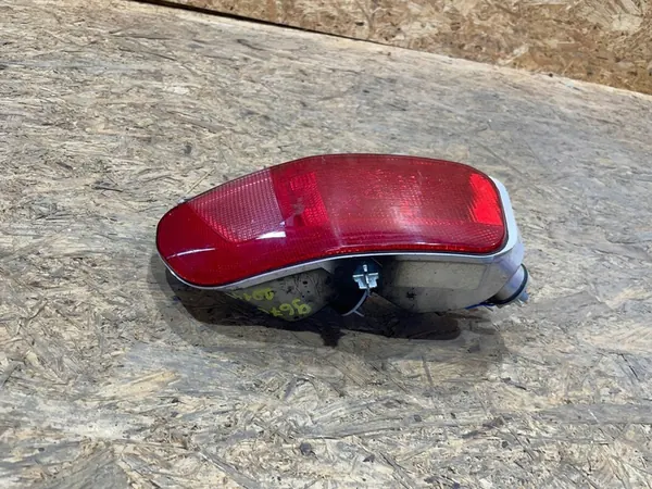 Citroen C4 Picasso II 2 13- Halogen Dimljus Höger Bak image 2