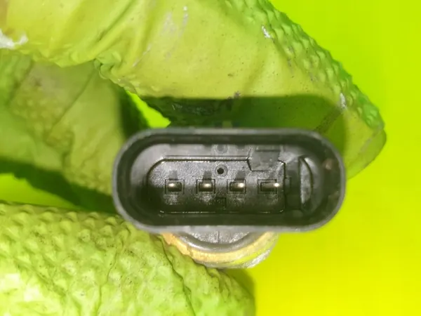 Oliedruksensor OEM 68283346AD voor Jeep Wrangler JL image 4