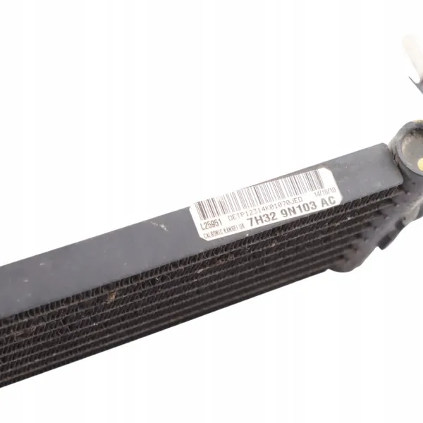 Radiador Land Rover OEM 7H329N103AC - Usado image 9
