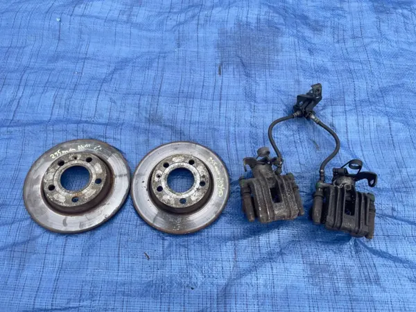 Audi OE 8E0615601Q Hinterachse Bremsen-Set 255mm image 2
