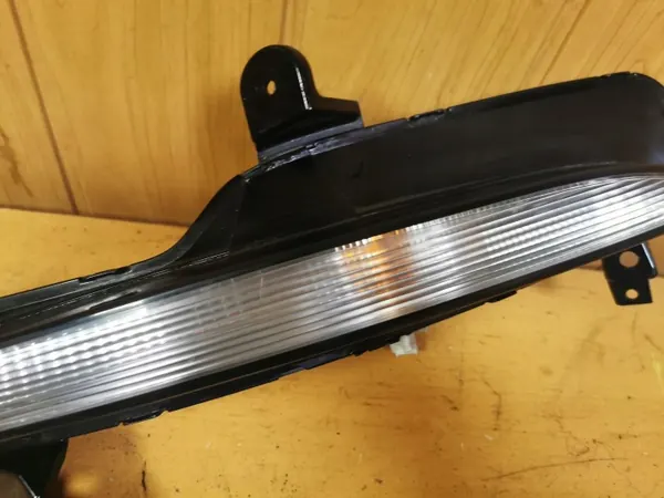 Renault OE 261354958R Frontblinker - Gebraucht image 4