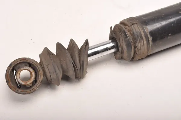 Ammortizzatore posteriore KIA SORENTO II 55321-2W210 image 2