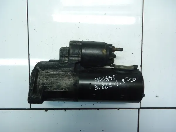 Starter VW Audi OEM 0001124020 0689110 1.9 TDI image 2