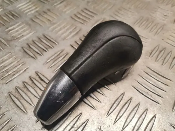 Pommeau de levier Mercedes-Benz OEM MDY26857 A W169 image 3