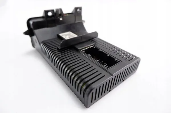 BMW E46 Lichtpaneel OEM 6919828 Zwart Hatchback image 5
