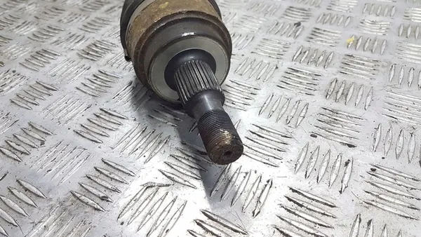 Mercedes-Benz ML W164 2006 Vänster Bakaxel image 4