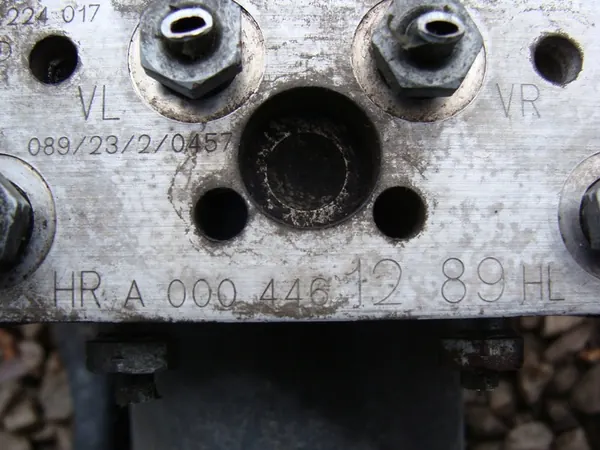 REMPOEMP MERCEDES W638 VITO A0004461289 image 3