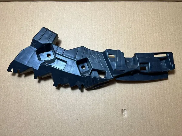 HYUNDAI IONIQ 5 Suporte Frontal Direito do Para-choque OEM image 2