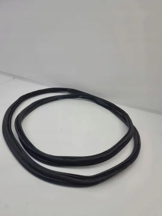 OEM A takaoven tiiviste Land Rover Range Rover Sportille image 3