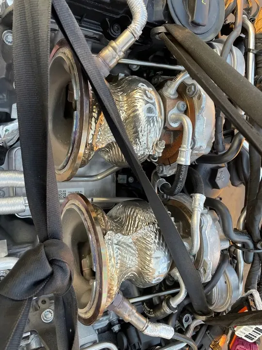 Turbo izquierdo Porsche Panamera 2.9 TFSI 06M145703D derecho 06M145704D image 4