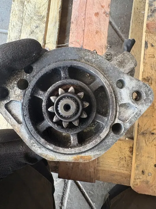 Motor de arranque Mitsubishi Pajero M008T5071 image 4