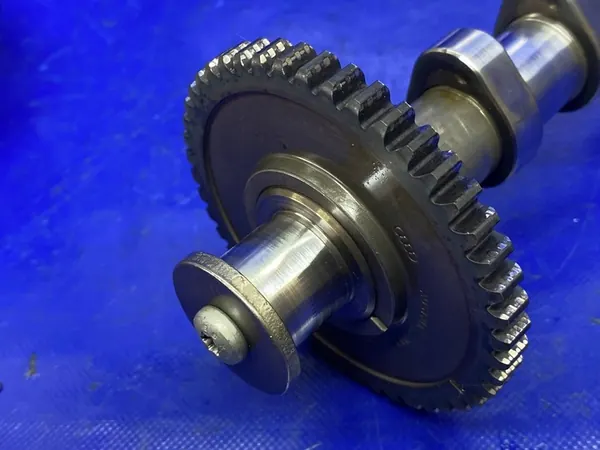 PAKOKAASIN KAMMI VW GOLF VI 2.0TFSI OEM 06H109102AD image 4