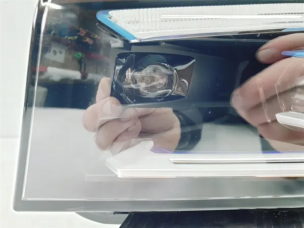 Faros delanteros izquierdo BMW 3 G20 G21 LCI Full LED image 4