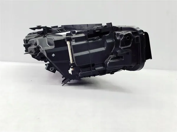 Faros delanteros izquierdo BMW 3 G20 G21 LCI Full LED image 7