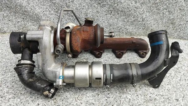 Turbocompresor Ford Transit Courier Mk2 1.5 TDCI image 2