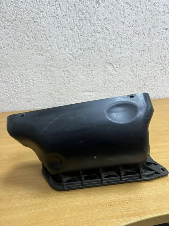 Conduit de ventilation habitacle Audi A8 OEM D6994 image 8