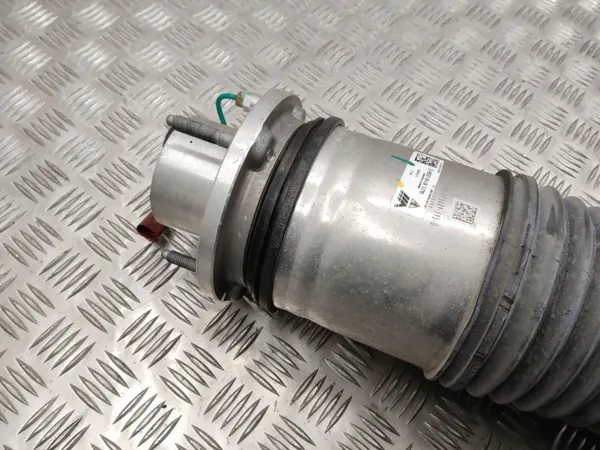 Audi E-tron GT framluftfjädring OEM 9J1616038E image 3