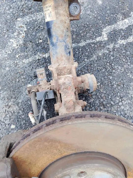 Ammortizzatore anteriore sinistro OPEL ASTRA H 13182348 image 4