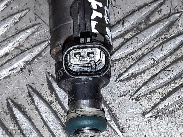 Injetor Skoda Octavia 2017 2000tsi 06l906036k image 3