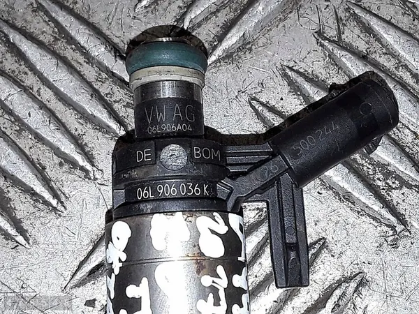 Injetor Skoda Octavia 2017 2000tsi 06l906036k image 4