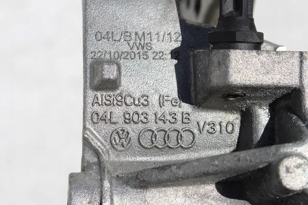 Moottorin Kiinnike OEM 04L903143B VW Audi Seat Skoda image 4