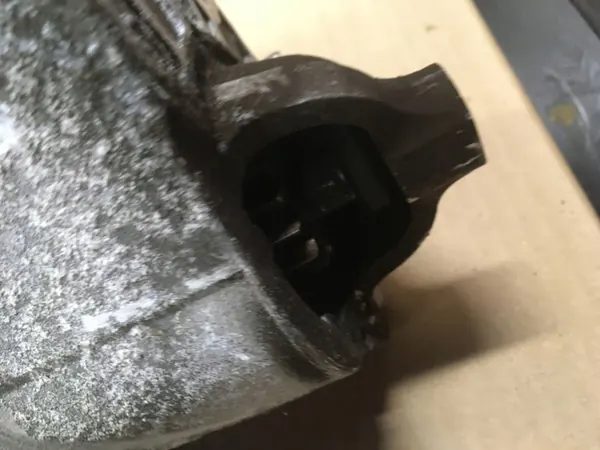 Motor de arranque Mercedes-Benz Vito Viano 2014 OE A 000 906 02 26 image 3