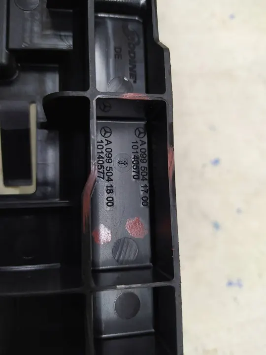 Estrutura montagem radiador OEM 0995041700 Mercedes GLC image 6
