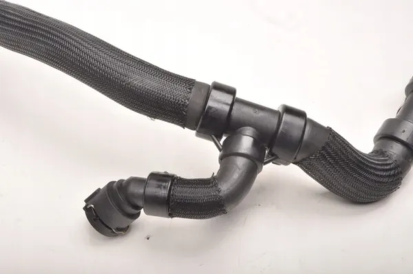 VOLVO XC70 XC60 I Tubería de agua 31355201 image 4