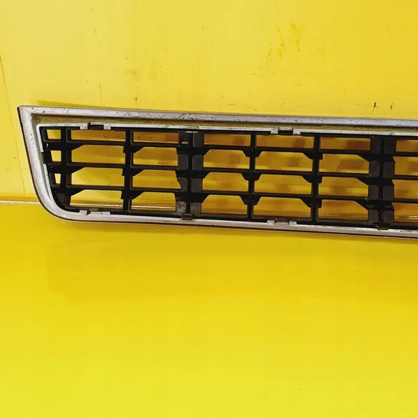 Rejilla Central de Parachoques Cromada Audi A4 S4 B6 8E 8H 8E0807647 image 7