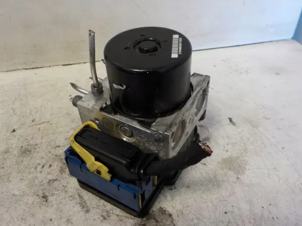 Renault ABS-Pumpe OEM 476602272R für Megane III image 2