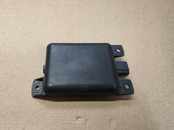 Sensor radar derecho OEM GV9S-67Y80D Mazda 6 image 2