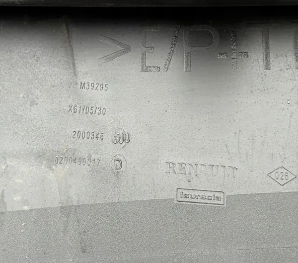 Renault Kangoo II Radiator Grille 8200499017 image 3