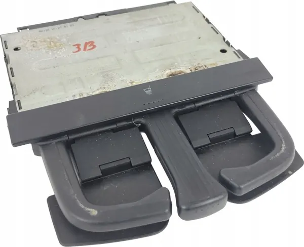 Juomakuppiteline VW Golf IV Bora OEM 1J0858601B image 2