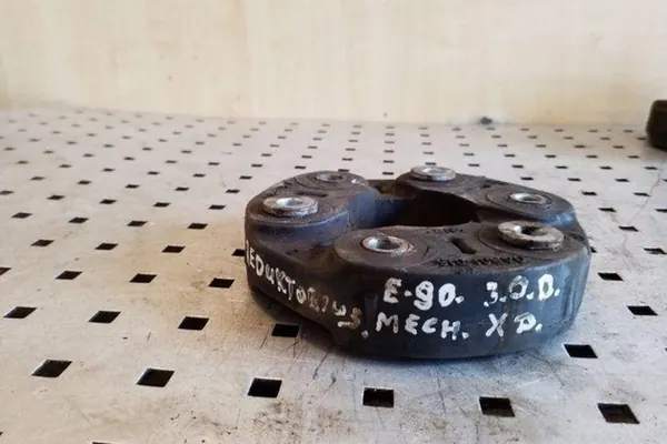 Kumiliitos vetoakselille BMW 3 TOURING (E91) 3.0L Diesel OEM image 2