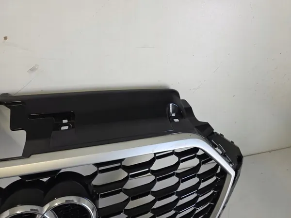 AUDI A3 RS3 8V5 SEDAN GRILL ORYGINAŁ 8V5853651R image 3
